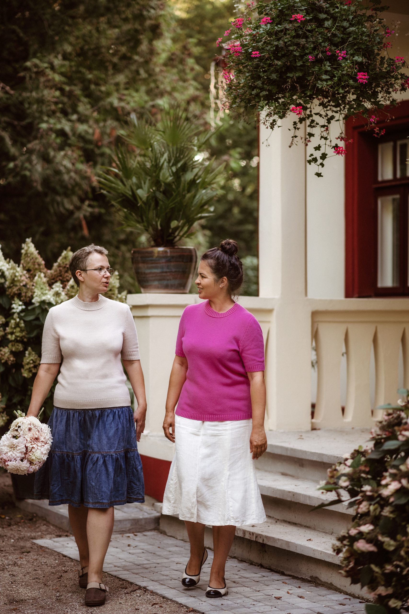 Rankų darbo moteriškos palaidinės